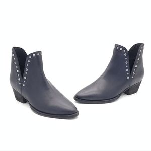 Free People Women's Studded Charm Double V Ankle Boots Black Leather Size 7